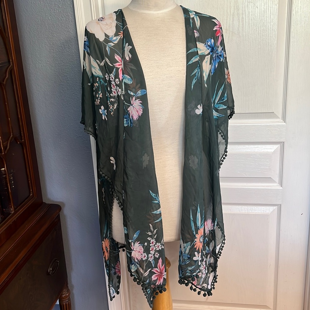 Sheer butterfly fringed cardigan one size